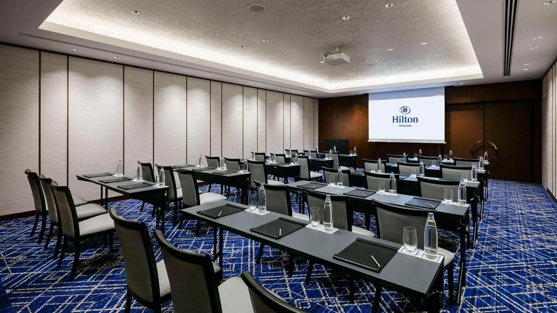 酒店 横滨 Hilton Yokohama酒店
